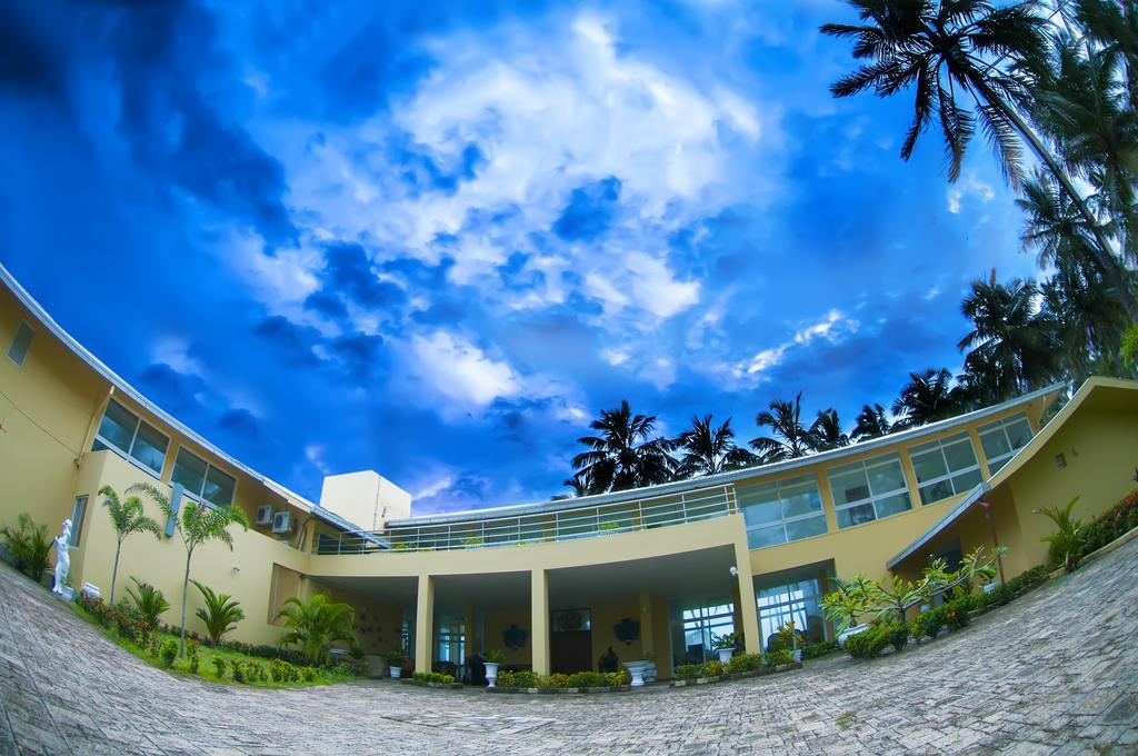 Hotel Villa Viana Marawila Exterior photo